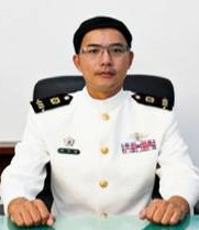 half-body picture of Commander Master Chief